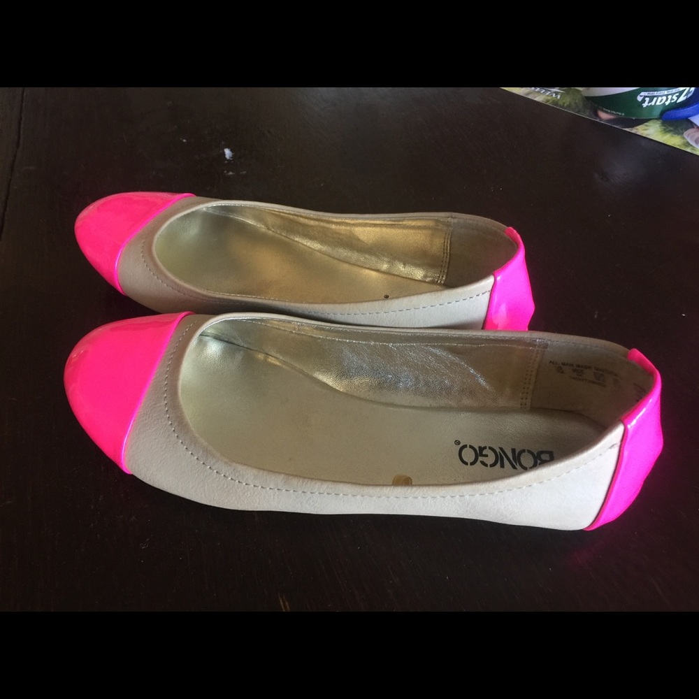 NEW Pink and tan “bongo” flats size 7 women’s
